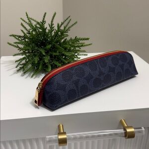 🎀 Coach pencil case in signature denim print